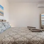 Vista Azzurra Villa